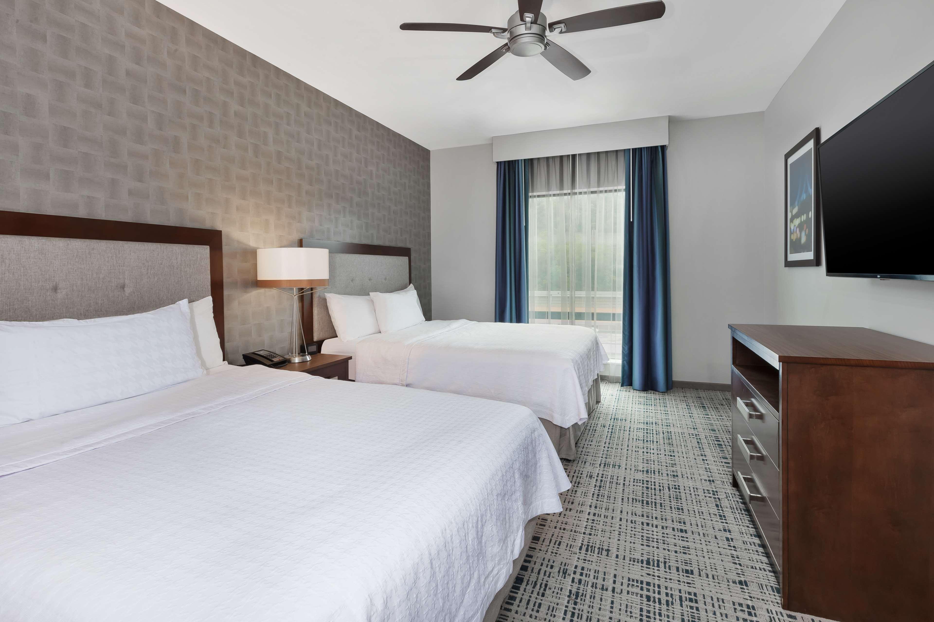 Homewood Suites By Hilton Pittsburgh Downtown Exterior photo