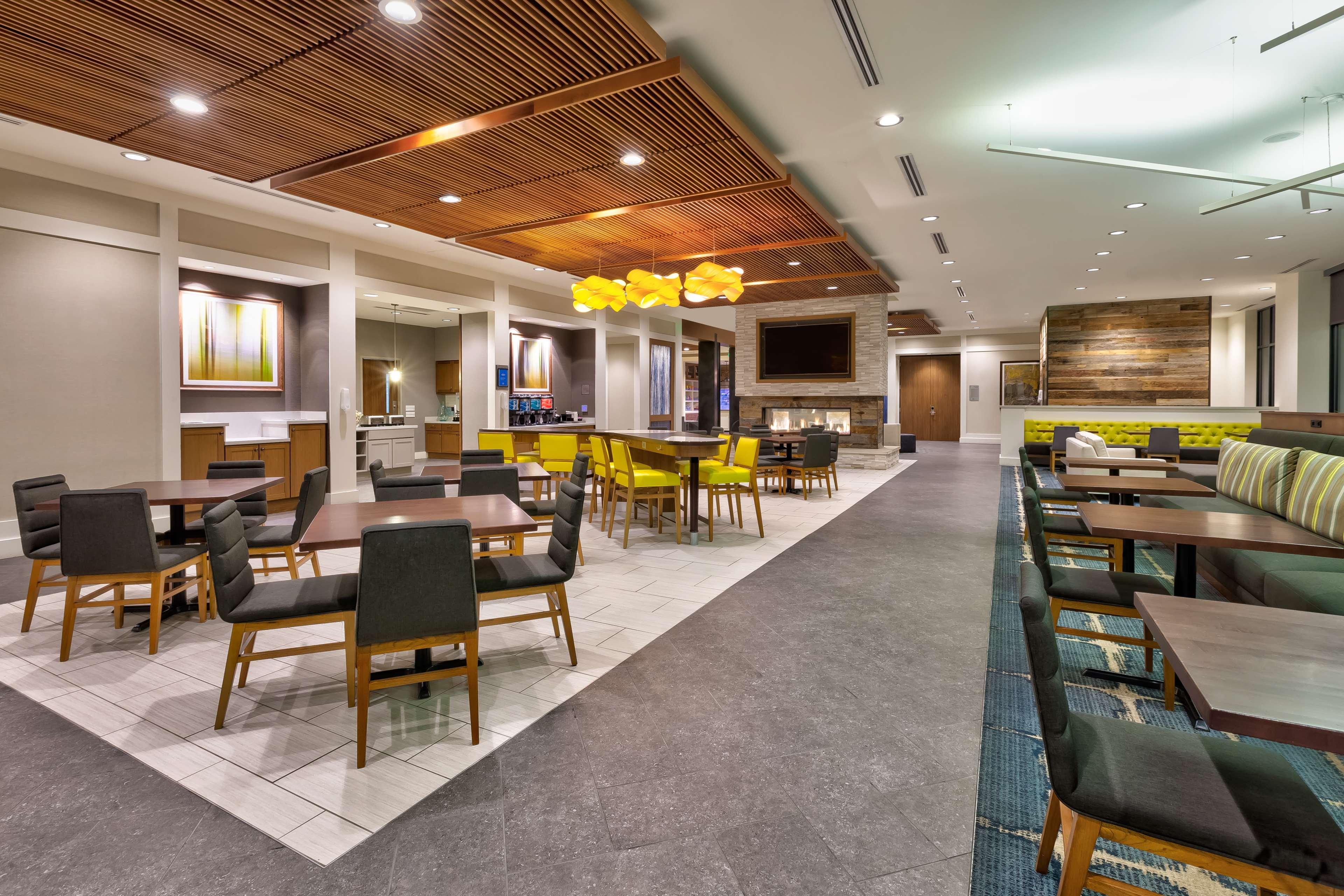 Homewood Suites By Hilton Pittsburgh Downtown Exterior photo