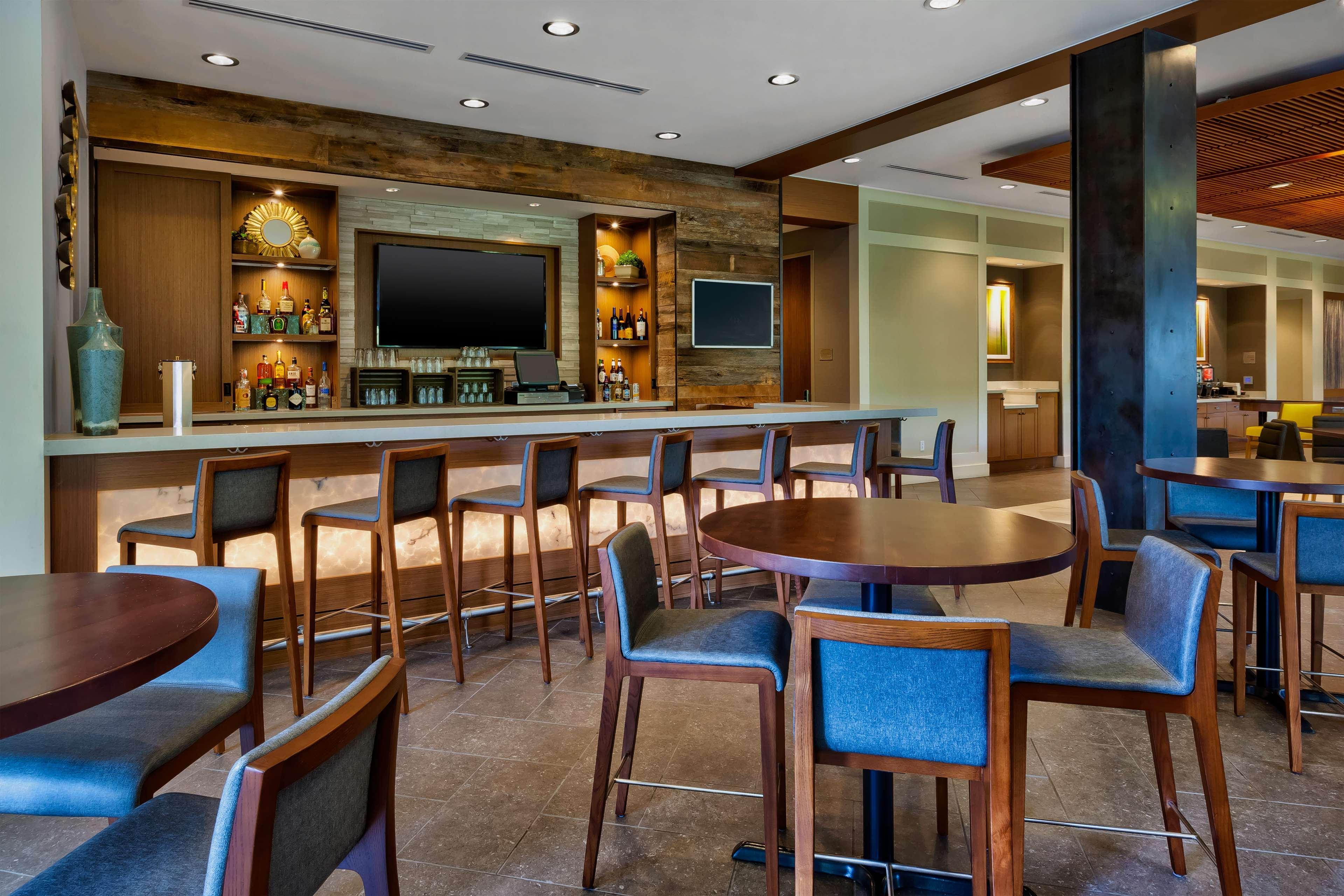 Homewood Suites By Hilton Pittsburgh Downtown Exterior photo