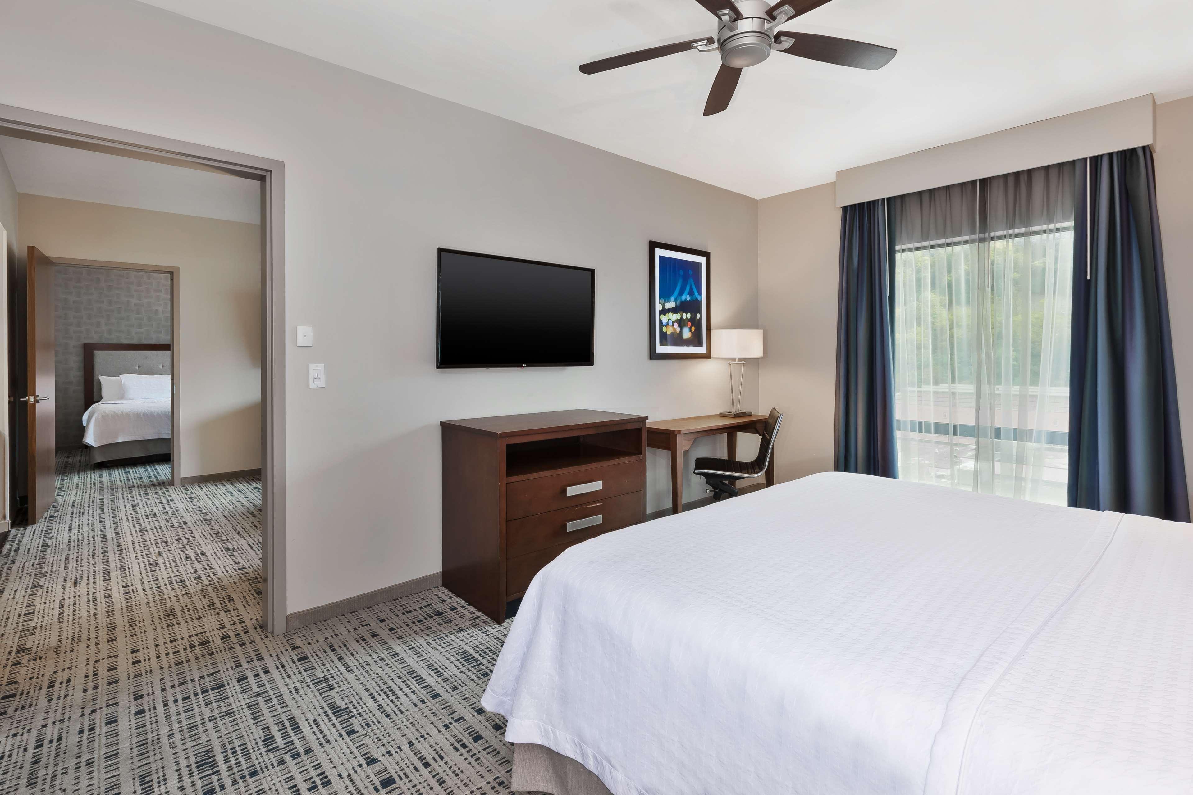 Homewood Suites By Hilton Pittsburgh Downtown Exterior photo