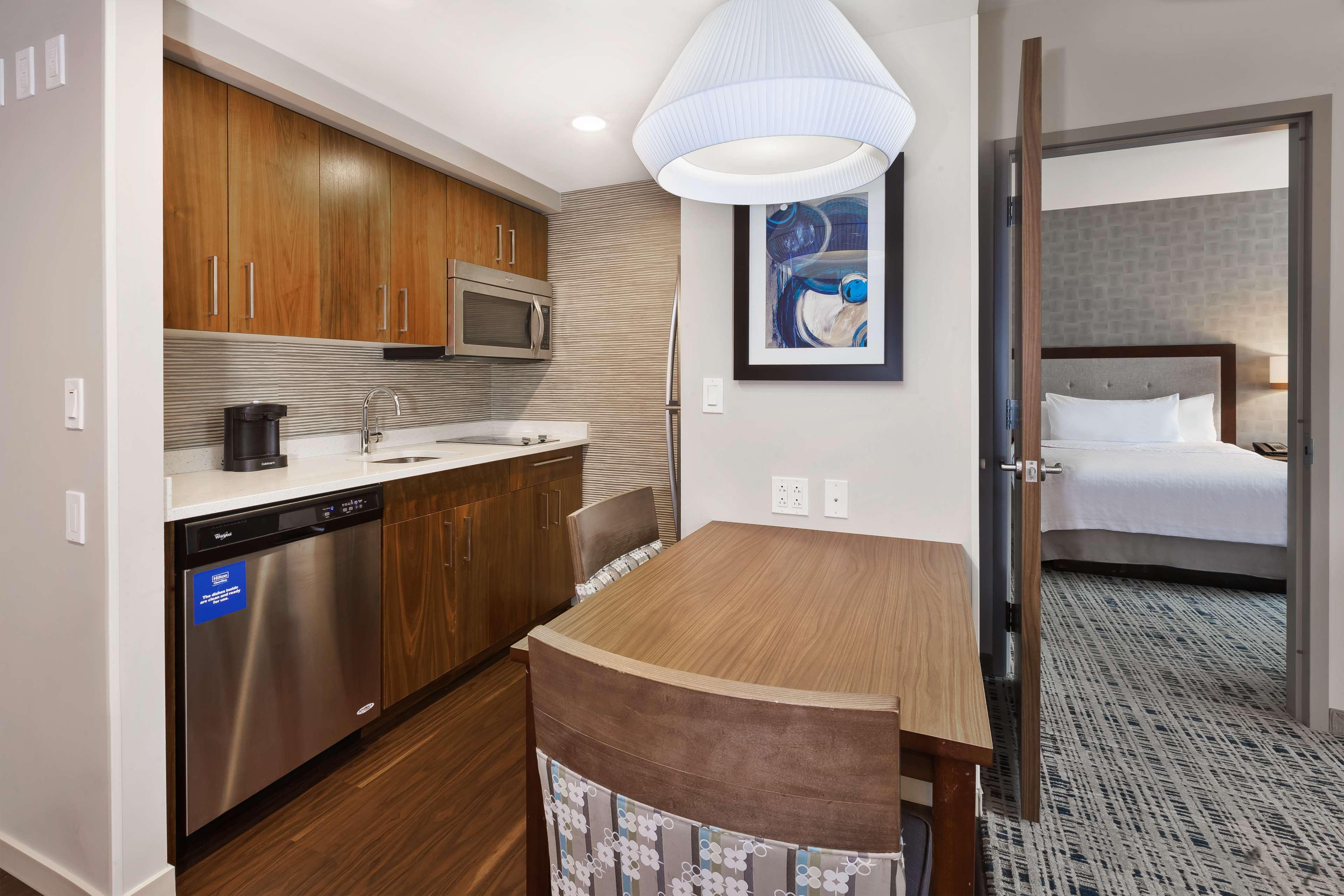 Homewood Suites By Hilton Pittsburgh Downtown Exterior photo
