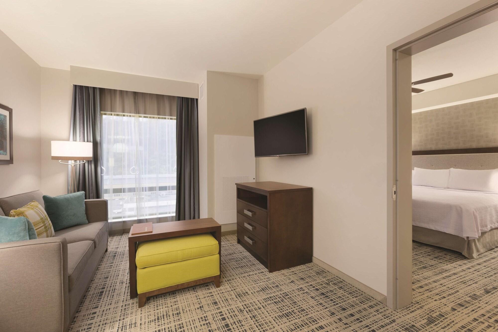 Homewood Suites By Hilton Pittsburgh Downtown Exterior photo