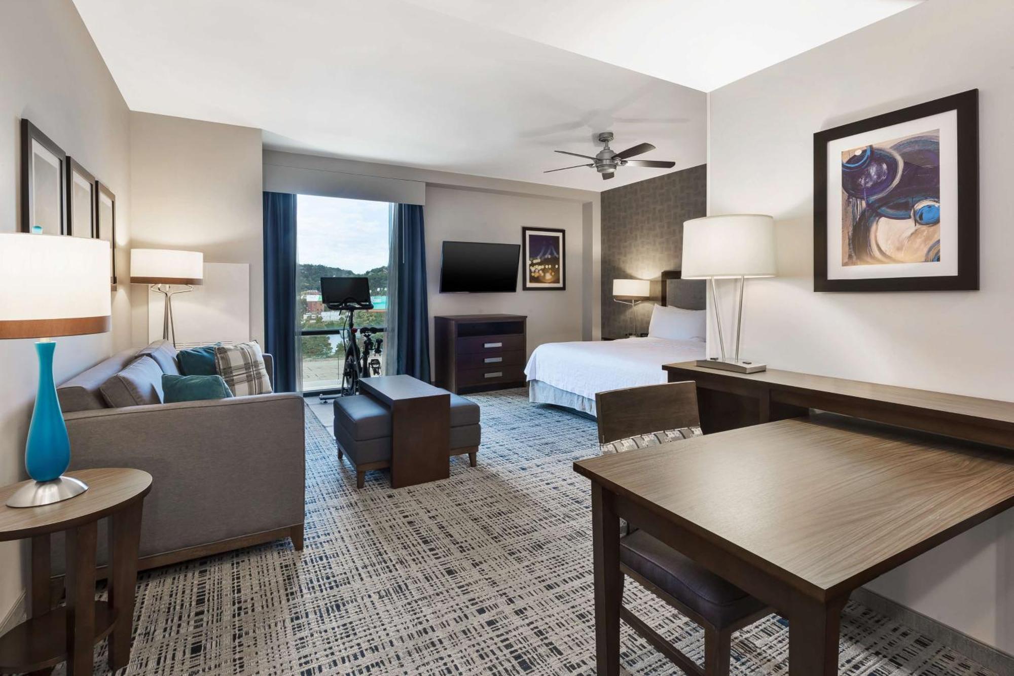 Homewood Suites By Hilton Pittsburgh Downtown Exterior photo