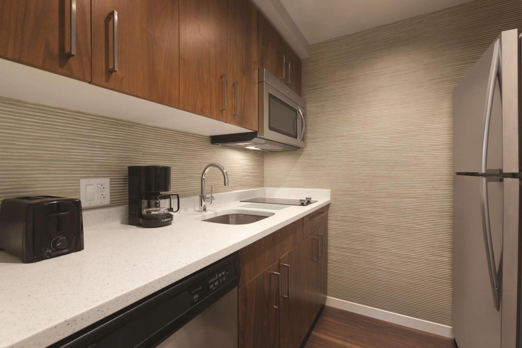 Homewood Suites By Hilton Pittsburgh Downtown Exterior photo